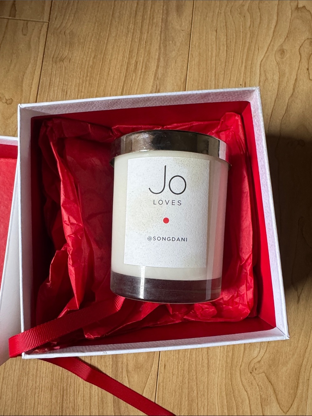 Jo Malone White Glass Candle with Silver Lid